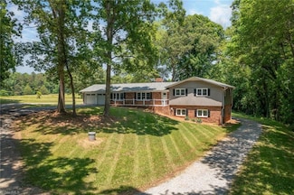 1024 Salmons Dr, Yadkinville, NC 27055