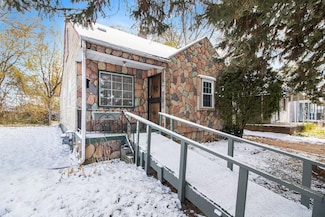 19442 Moenart St, Detroit, MI 48234