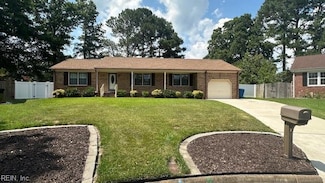 1669 MacGregory St, Virginia Beach, VA 23464
