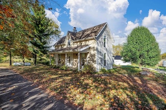 948 Mt Olive Rd, South Salem, OH 45681
