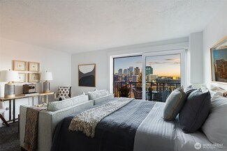 1300 University St Unit 4E, Seattle, WA 98101