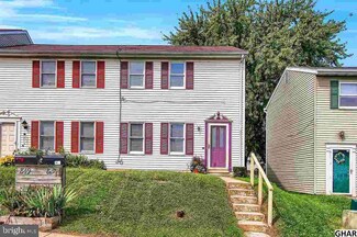 851 Lucilla Ct, Lancaster, PA 17603