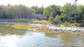 175 Paul Bunyan Rd, Gouldsboro, ME 04607