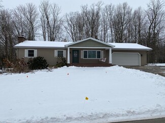 998 Adams St, Litchfield, MI 49252