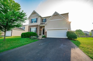 241 Victorian Dr, Commercial Point, OH 43116