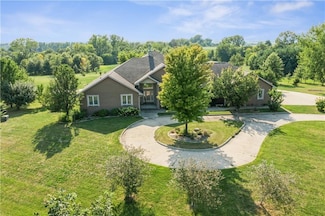 13302 NE 96th St, Maxwell, IA 50161