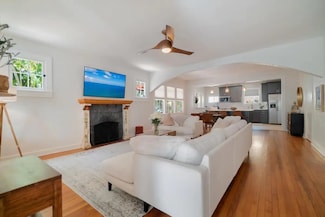 321 Malverne Rd, West Palm Beach, FL 33405