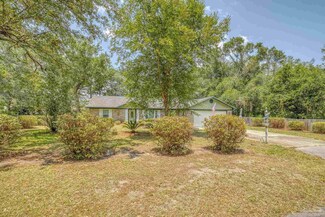 7300 Mier Henry Rd, Pensacola, FL 32506