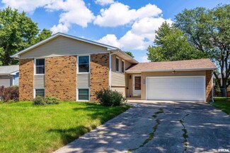 2925 N Pine St, Davenport, IA 52804