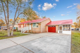 602 Luttie Rd, Myrtle Beach, SC 29588