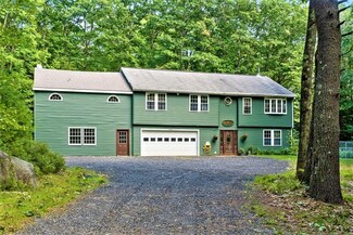 860 Royalston Rd, Phillipston, MA 01331