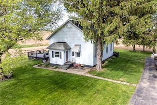 6643 Orangeburg Rd, New Paris, OH 45347