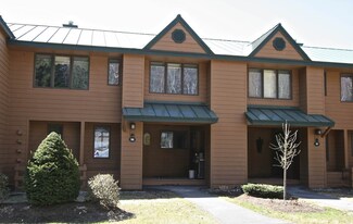 403 Hannah Loop Unit 98, Jefferson, NH 03583
