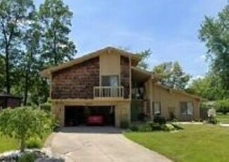 3821 Nottingham Dr, Fort Wayne, IN 46815