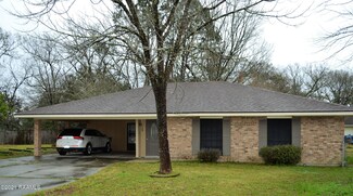 102 Plank Cir, Lafayette, LA 70508