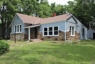 405 Cedar St, Lyndon, KS 66451