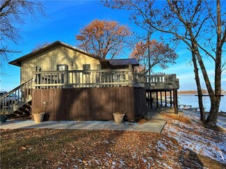 107 Pelican Ln, Craig, MO 64437