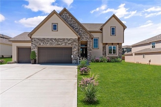4540 NE Aberdeen Dr, Lee's Summit, MO 64064