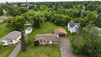 718 16th Ave W, Ashland, WI 54806