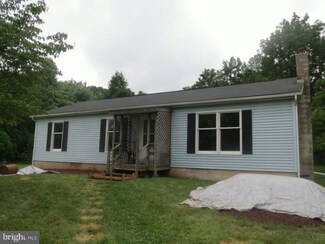 169 Badman Rd, Green Lane, PA 18054
