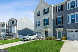 601 Sammy St, Woolwich Township, NJ 08085