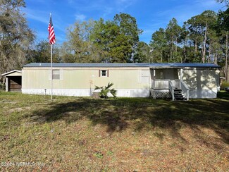 302 Horse Landing Rd, Satsuma, FL 32189