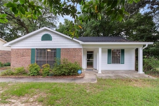 5645 Green Tree Rd, Mobile, AL 36609