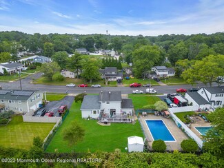 58 Forest Dr, Jackson, NJ 08527