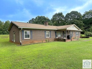 4515 Bull Mountain Rd, Patrick Springs, VA 24133