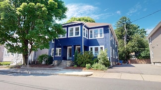 32 Eddy St Unit 4, Waltham, MA 02453