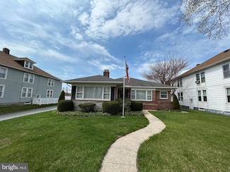 634 S Main St, Red Lion, PA 17356