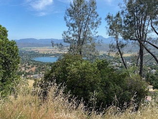 16086 Eagle Rock Rd, Hidden Valley Lake, CA 95467