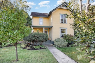 711 W Michigan Ave, Marshall, MI 49068