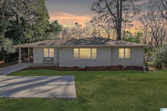 1781 Vestaview Ln, Vestavia, AL 35216