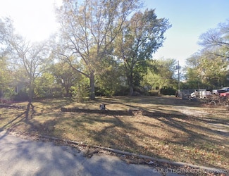 416 S Grand Ave, Okmulgee, OK 74447