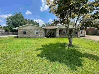 4780 Keyser Ln, Pace, FL 32571