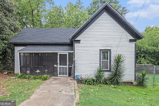 227 Morris St, Griffin, GA 30223