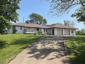 2480 Rockmill Rd SW, Lancaster, OH 43130