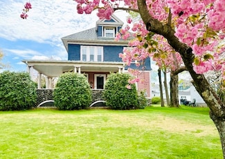 253 Water St, Clinton, MA 01510