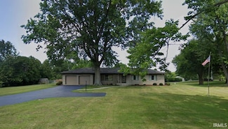 1208 W Overlook Rd, Marion, IN 46952