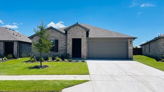 4137 Twisted Creek Dr, Crowley, TX 76036