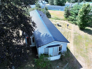 51 Mountain View Cir, Bowdoin, ME 04287