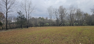 0 Poplar Ridge Ln, Chapmansboro, TN 37035
