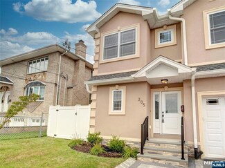 205 Philip Ave Unit 1, Elmwood Park, NJ 07407