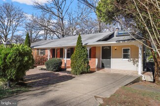 2408 Drexel St, Vienna, VA 22180