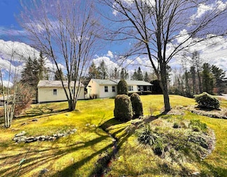 6 Tuck Ln, Littleton, NH 03561