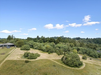 1015 Freestone Ranch Rd, Sebastopol, CA 95472
