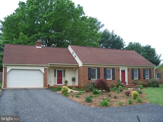 319 Laurel St, Culpeper, VA 22701