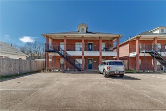 1917 S 14th St, Waco, TX 76706