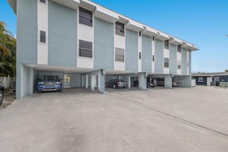 205 Highland Ave Unit 2, Bradenton Beach, FL 34217